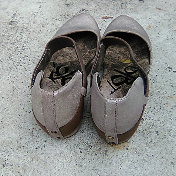 Size 8 otbt shoes - Picture 2 of 5